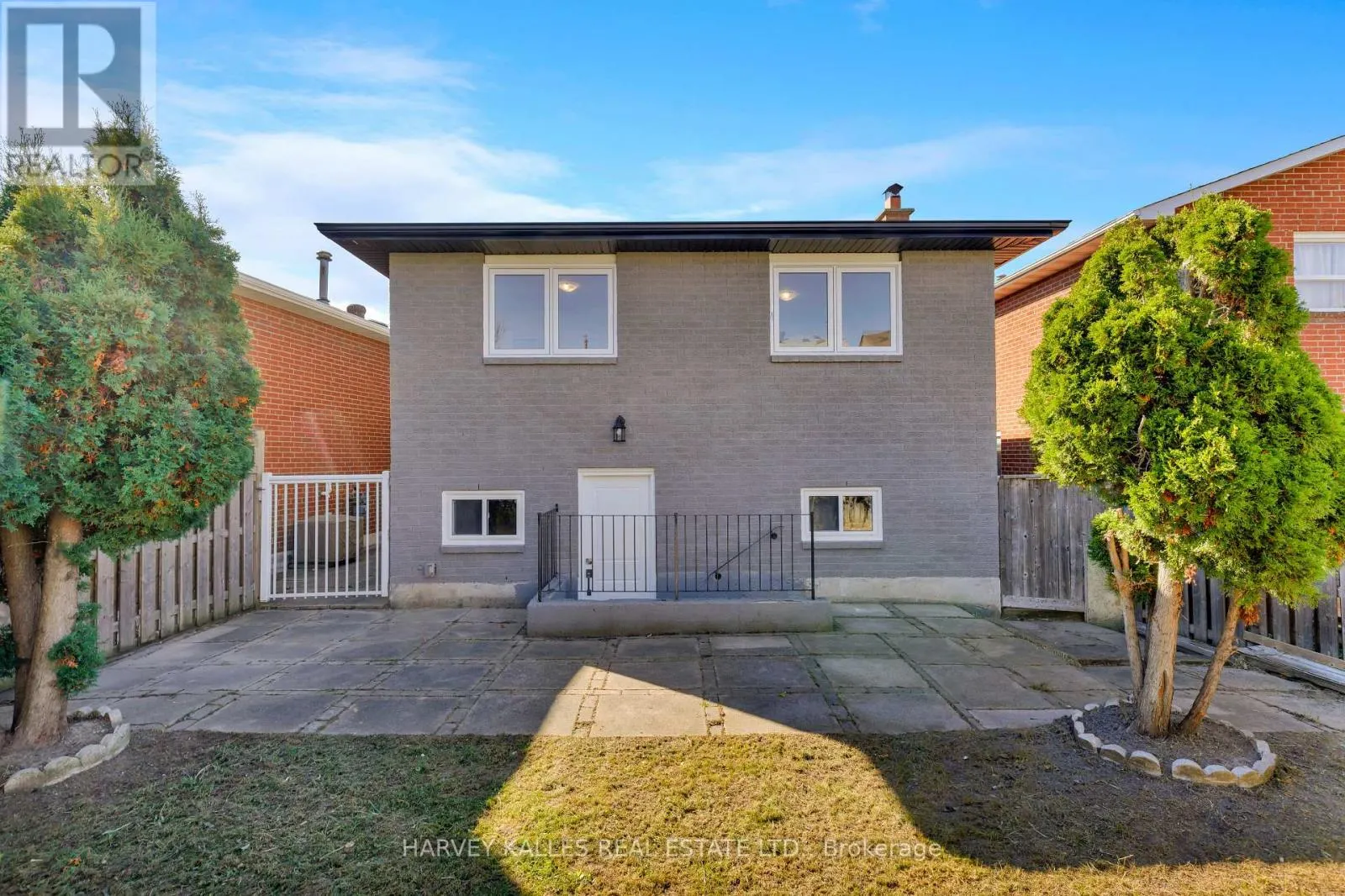 23 COG HILL DRIVE