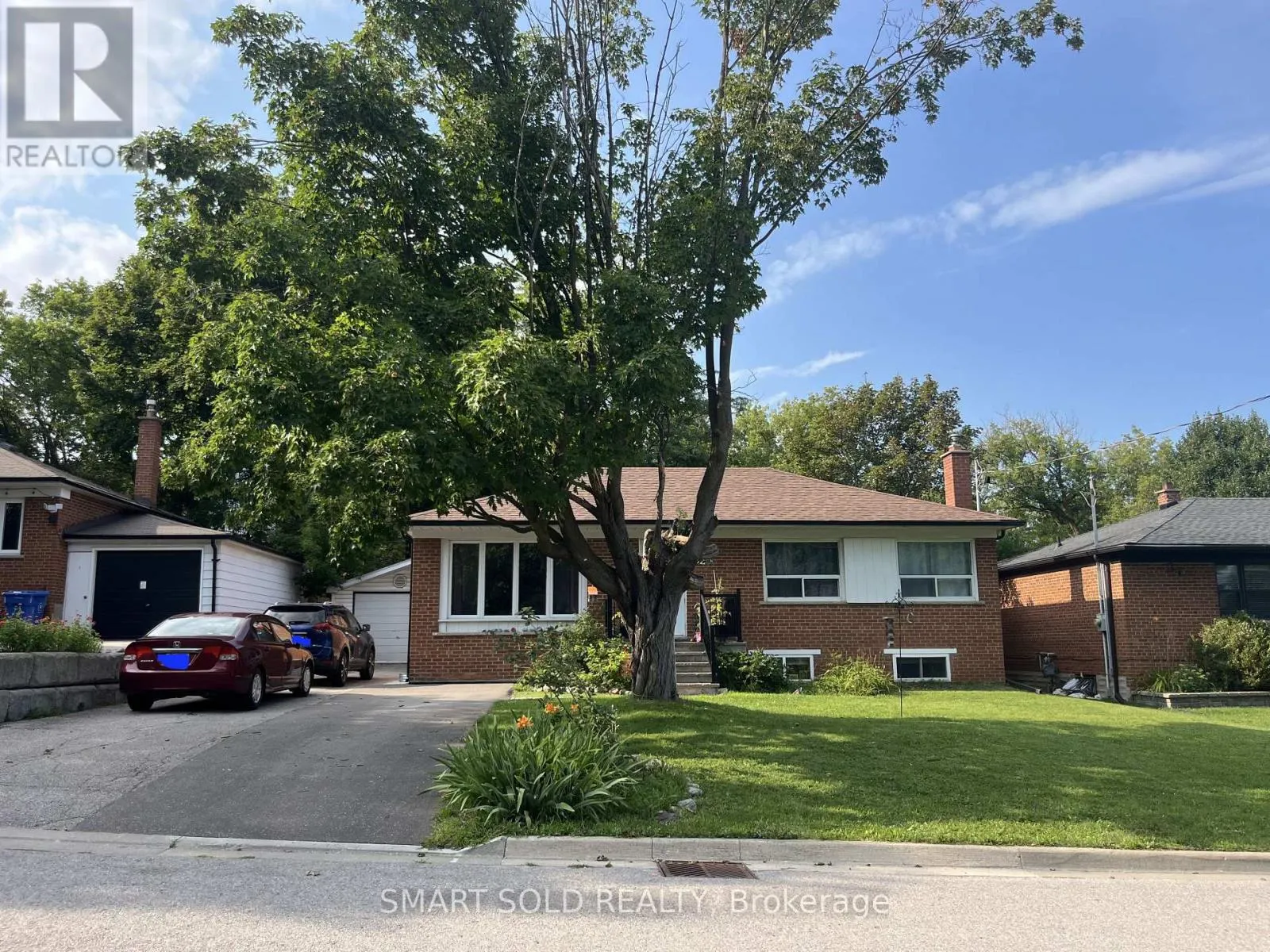 LOWER - 52 MONKSWOOD CRESCENT