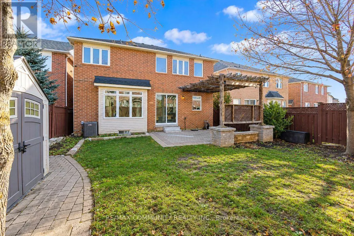 69 KEN LAUSHWAY AVENUE
