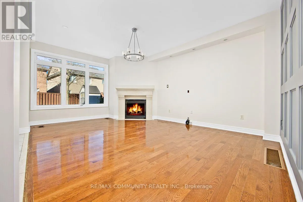 69 KEN LAUSHWAY AVENUE