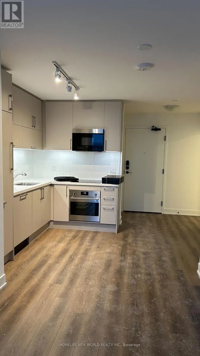 616 - 38 ANDRE DE GRASSE STREET