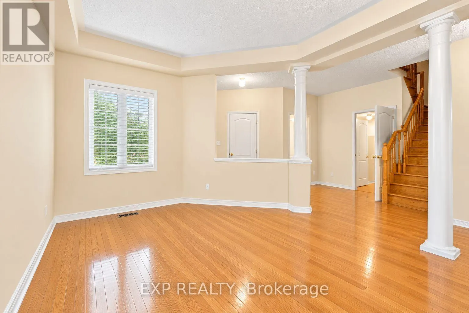 42 KAITLIN DRIVE