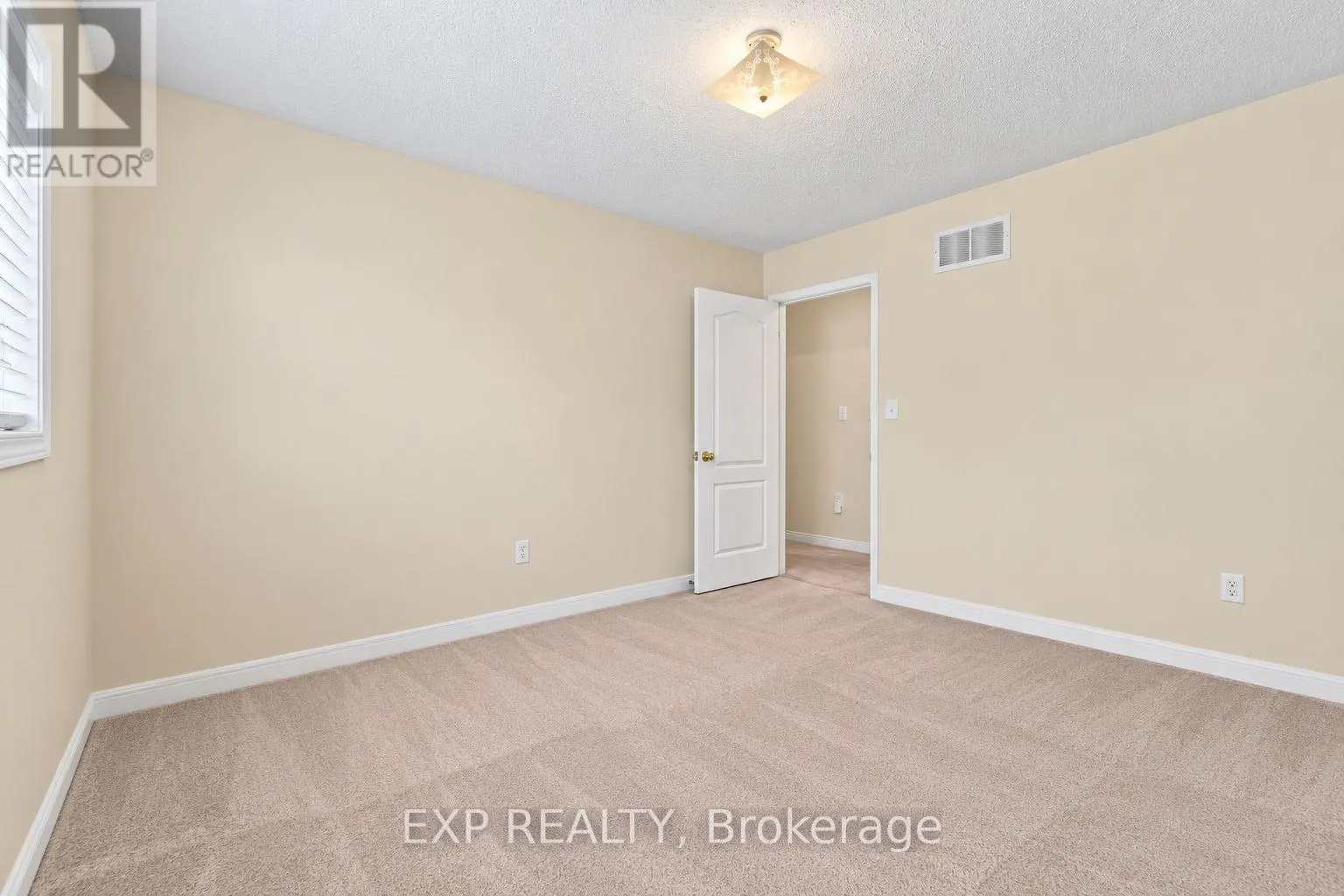 42 KAITLIN DRIVE