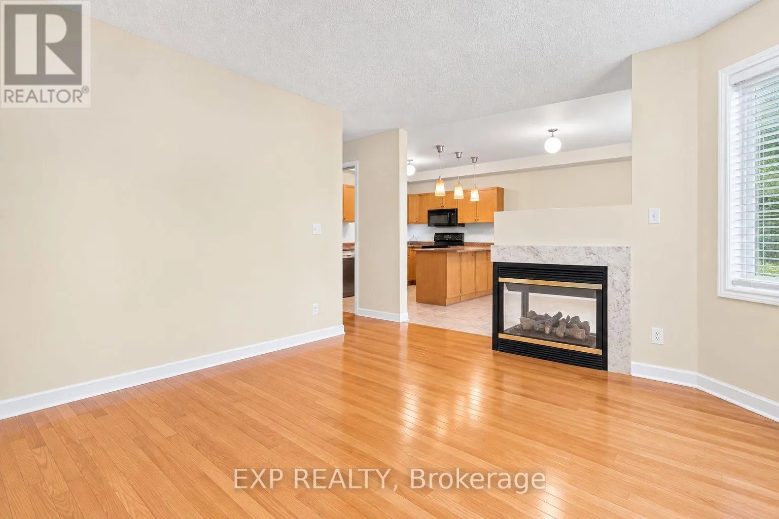 42 KAITLIN DRIVE