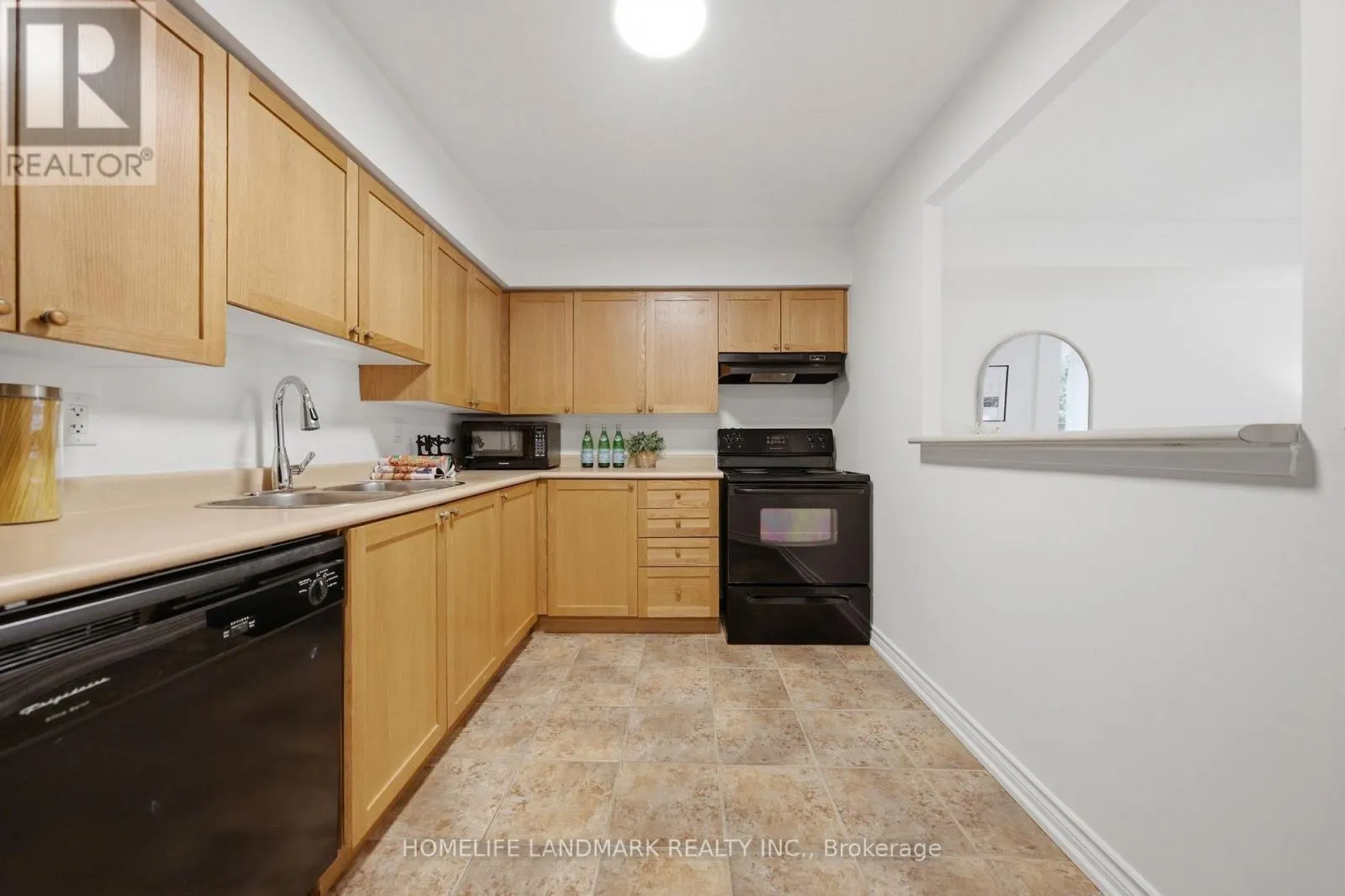 309 - 260 DAVIS DRIVE