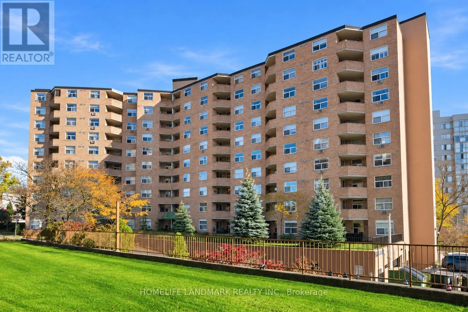 309 - 260 DAVIS DRIVE