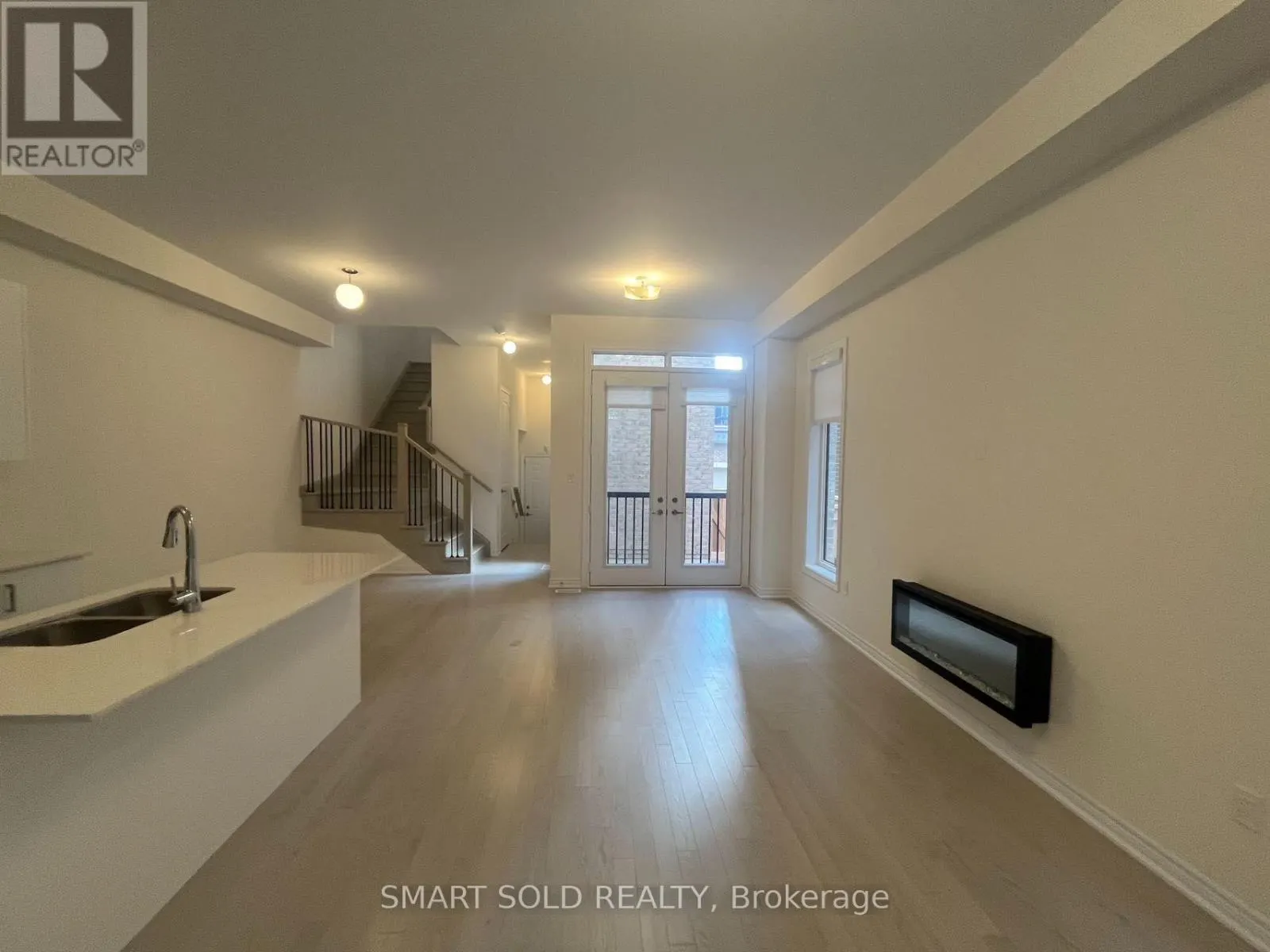 37 MINDANAO AVENUE