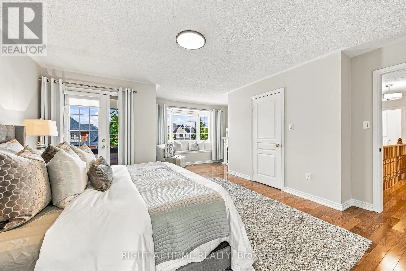 9 GRAND OAK DRIVE