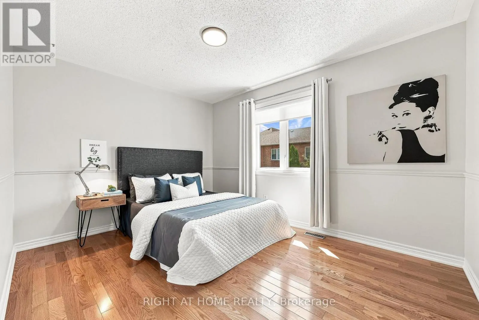 9 GRAND OAK DRIVE