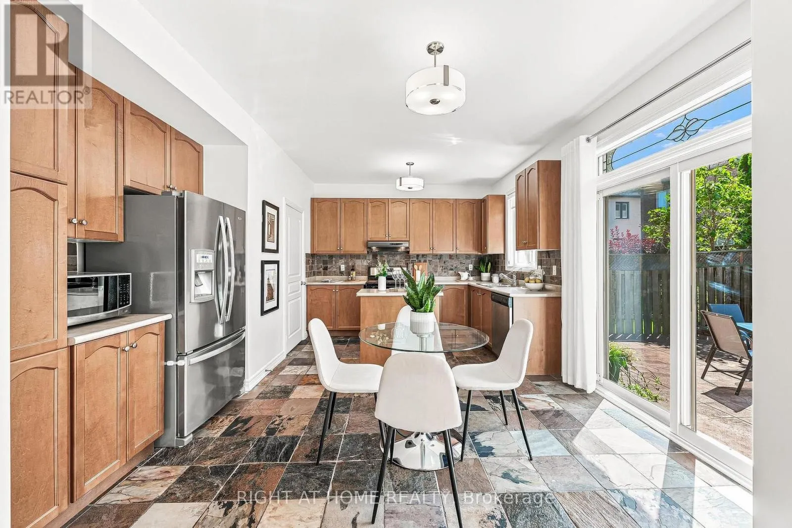 9 GRAND OAK DRIVE