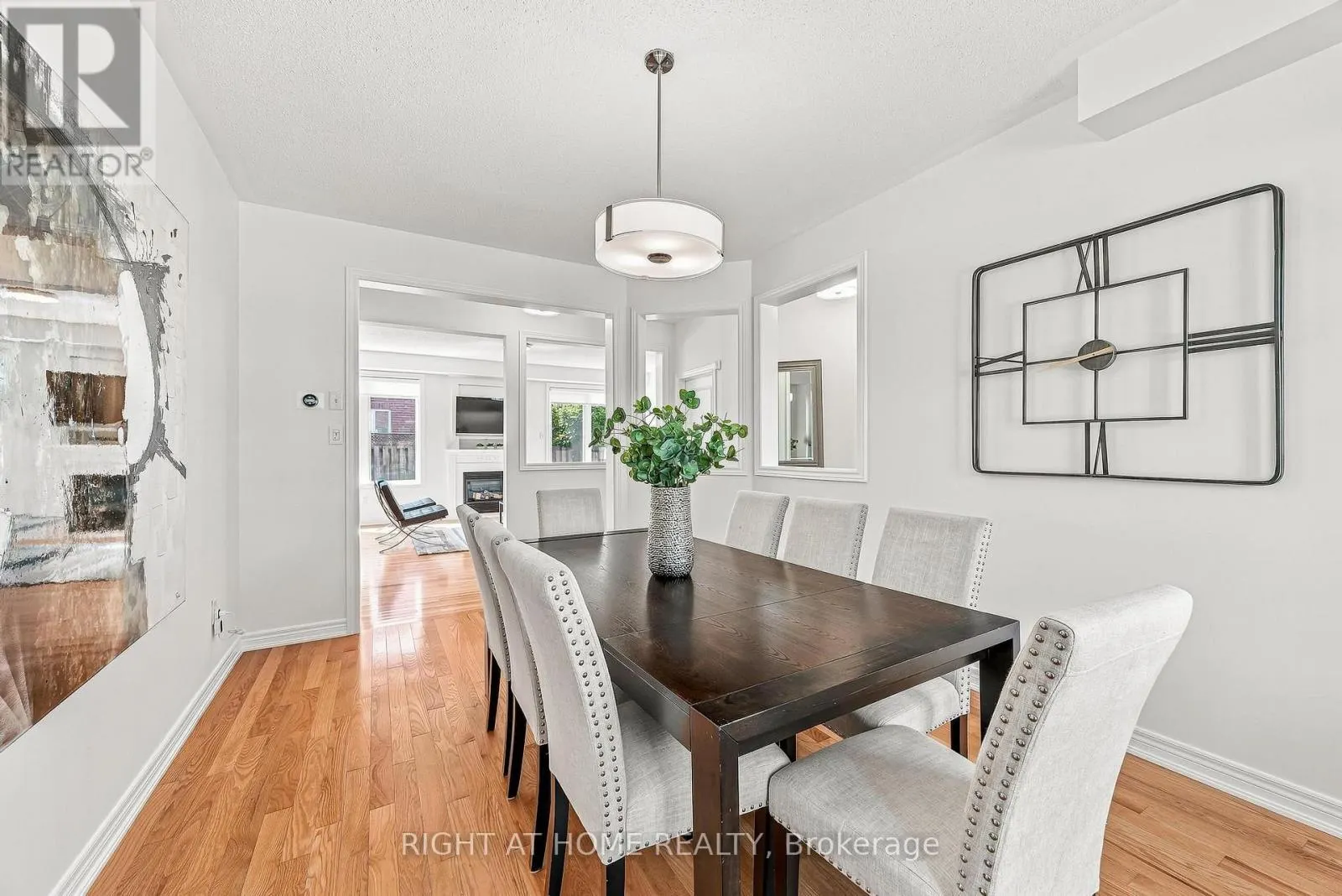 9 GRAND OAK DRIVE