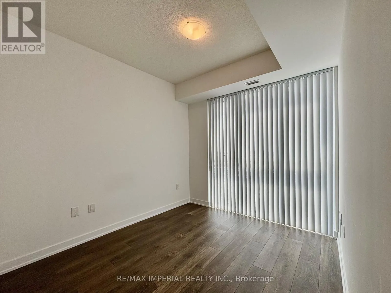 1606 - 10 HONEYCRISP CRESCENT
