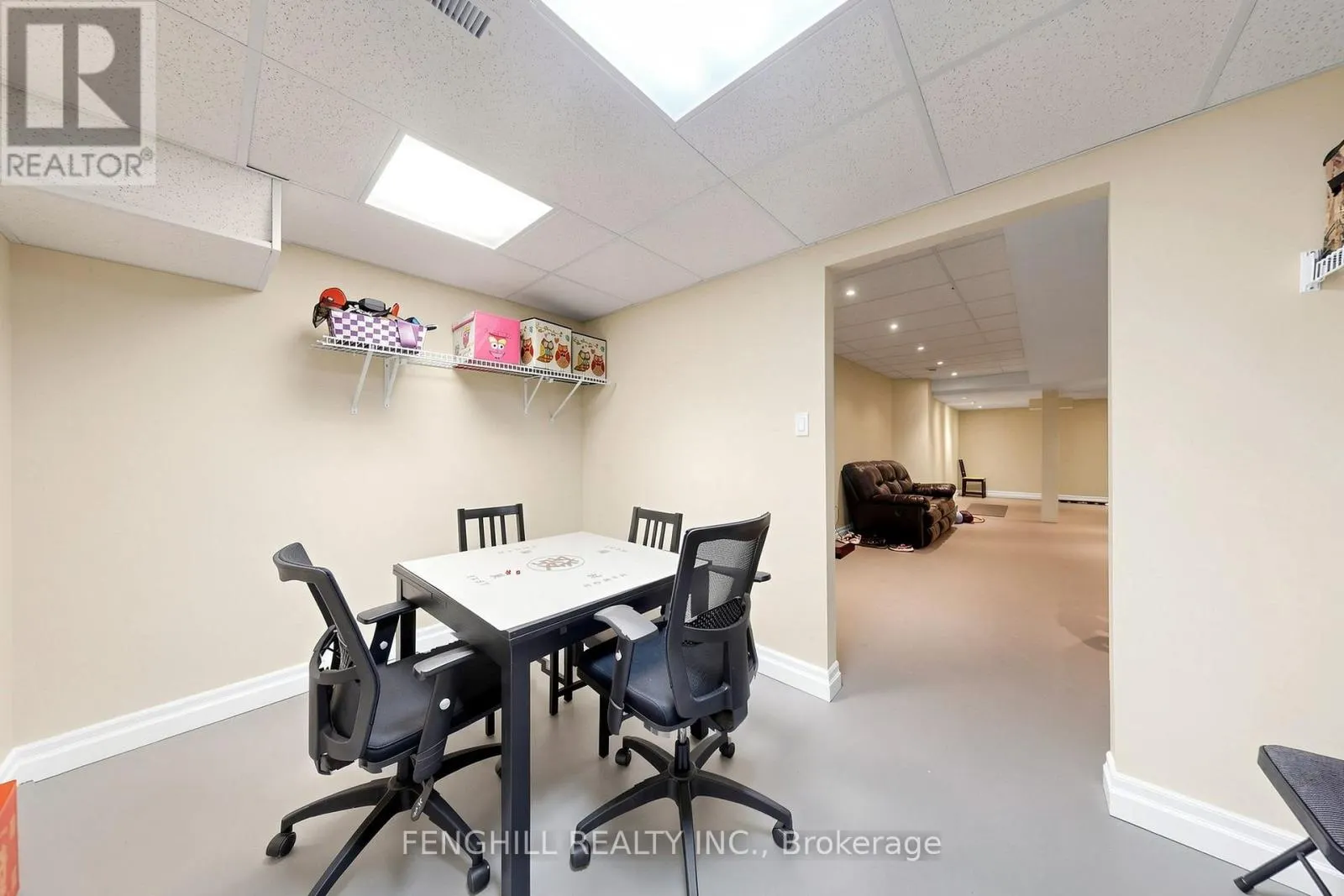 2 EARL COOK DRIVE