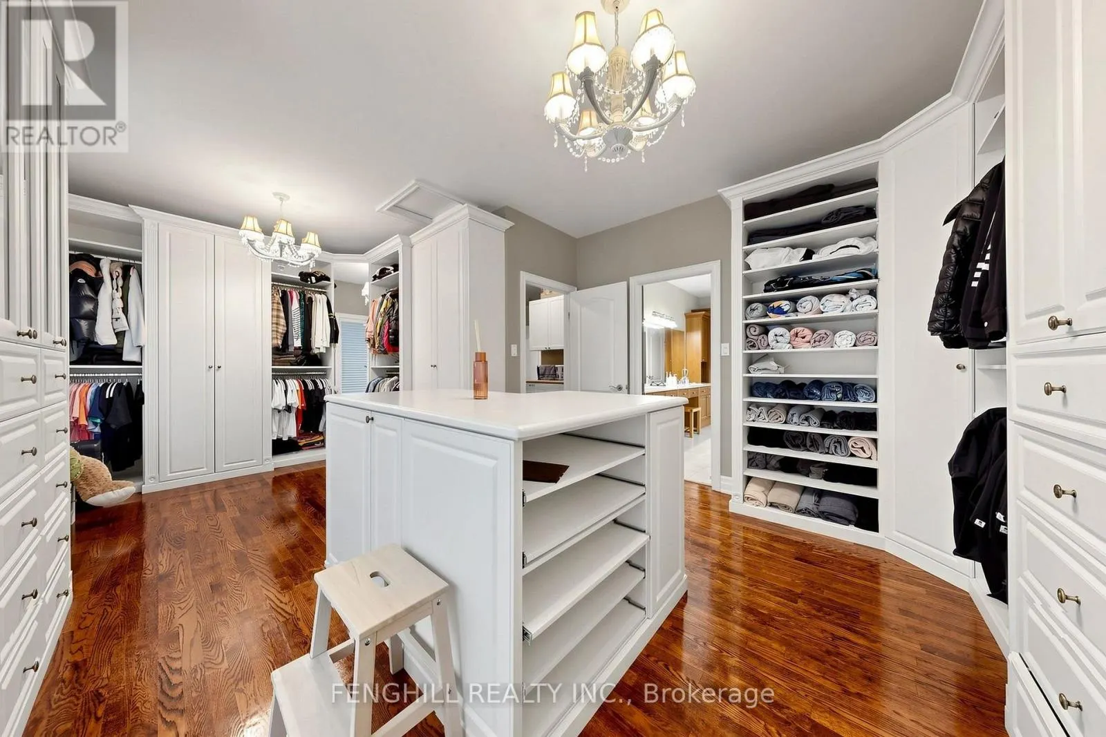 2 EARL COOK DRIVE