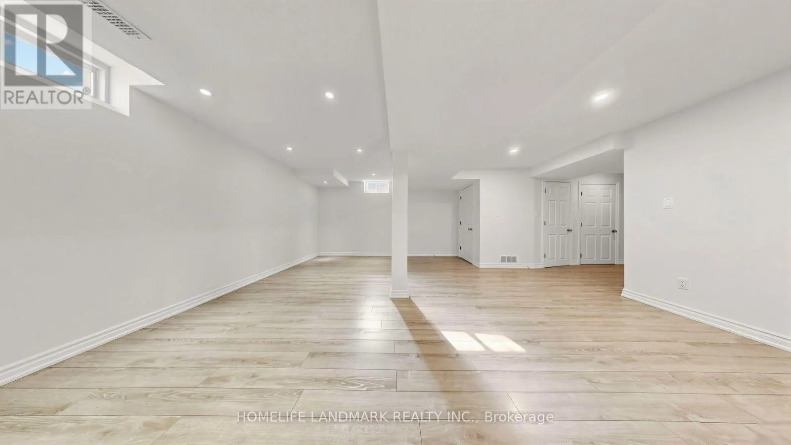 737 CABOTO TRAIL