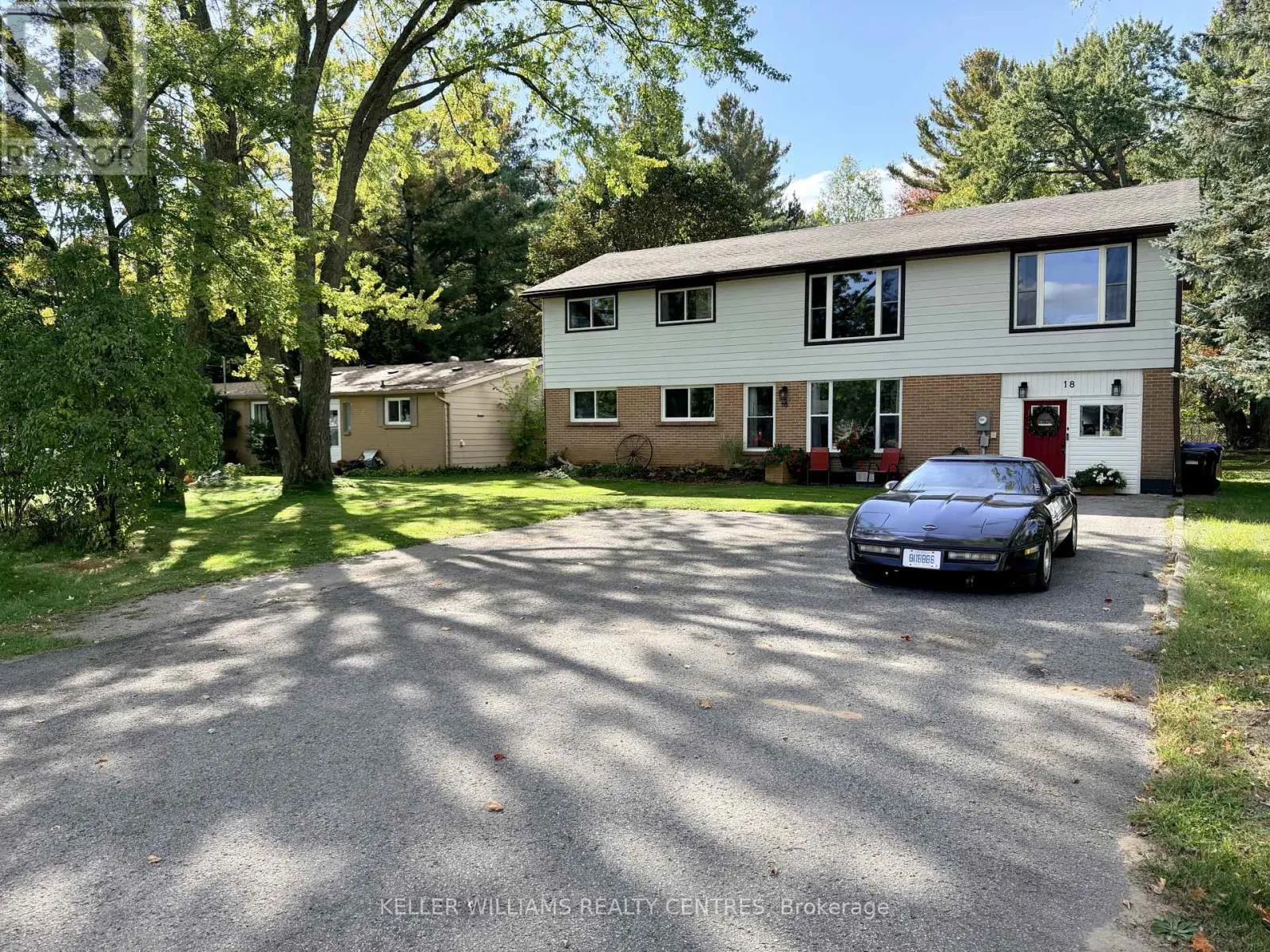 18 BUSHEY AVENUE