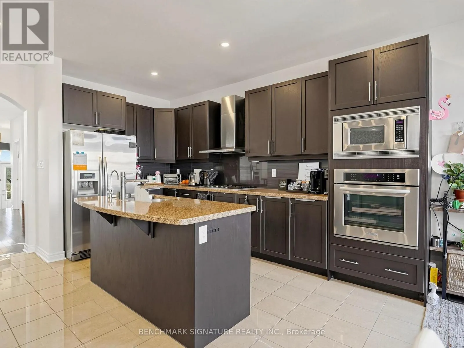 63 YAKEFARM BOULEVARD