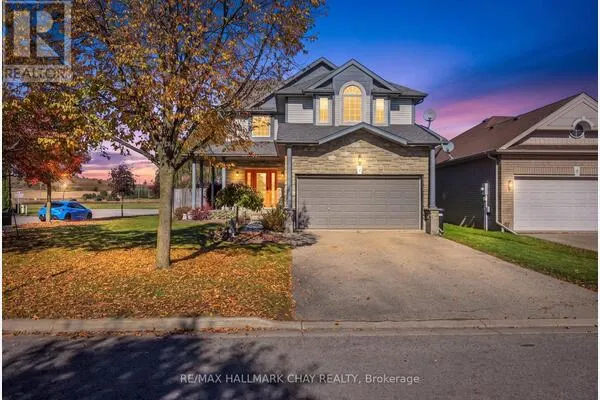 2 SHEPHARD AVENUE