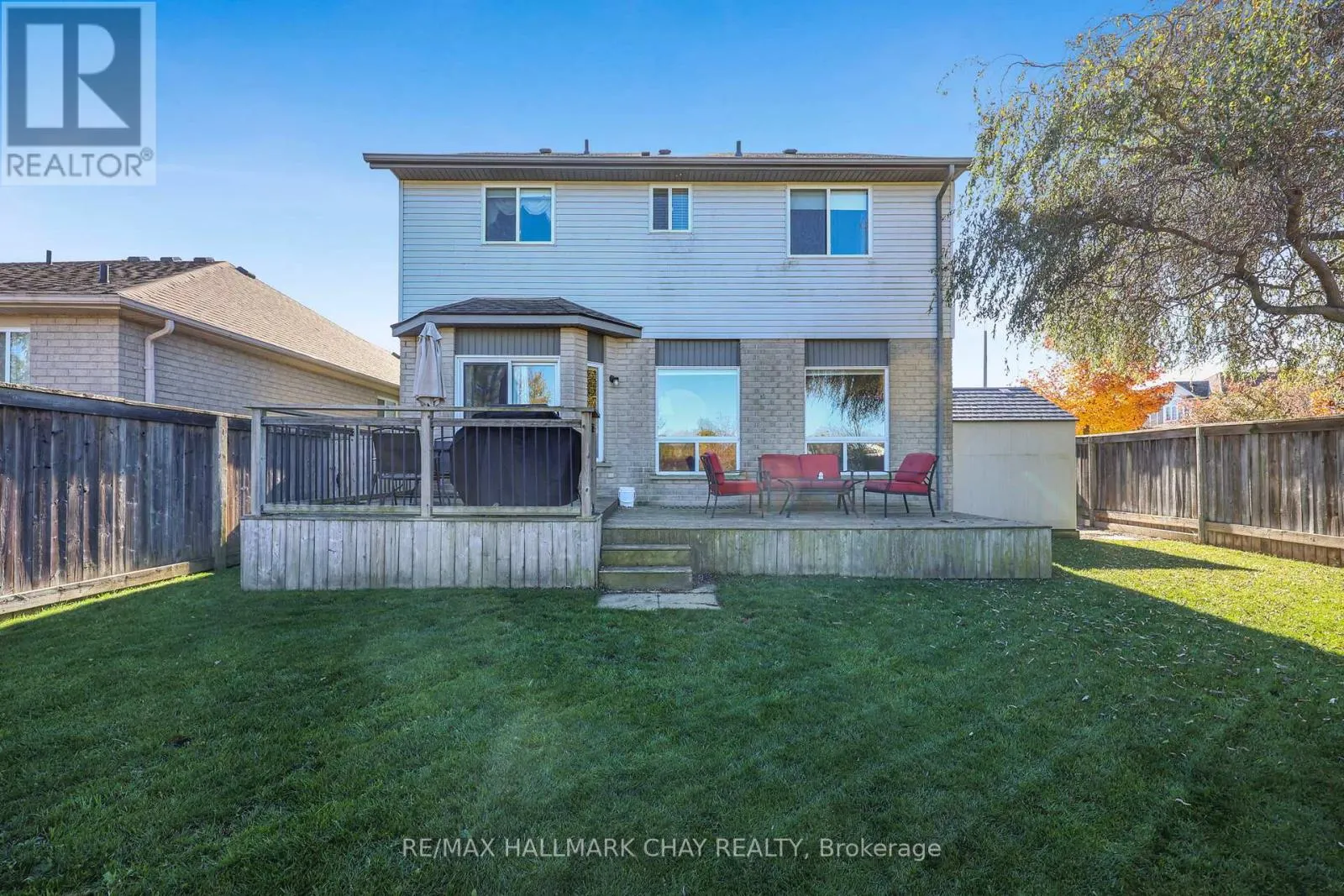 2 SHEPHARD AVENUE
