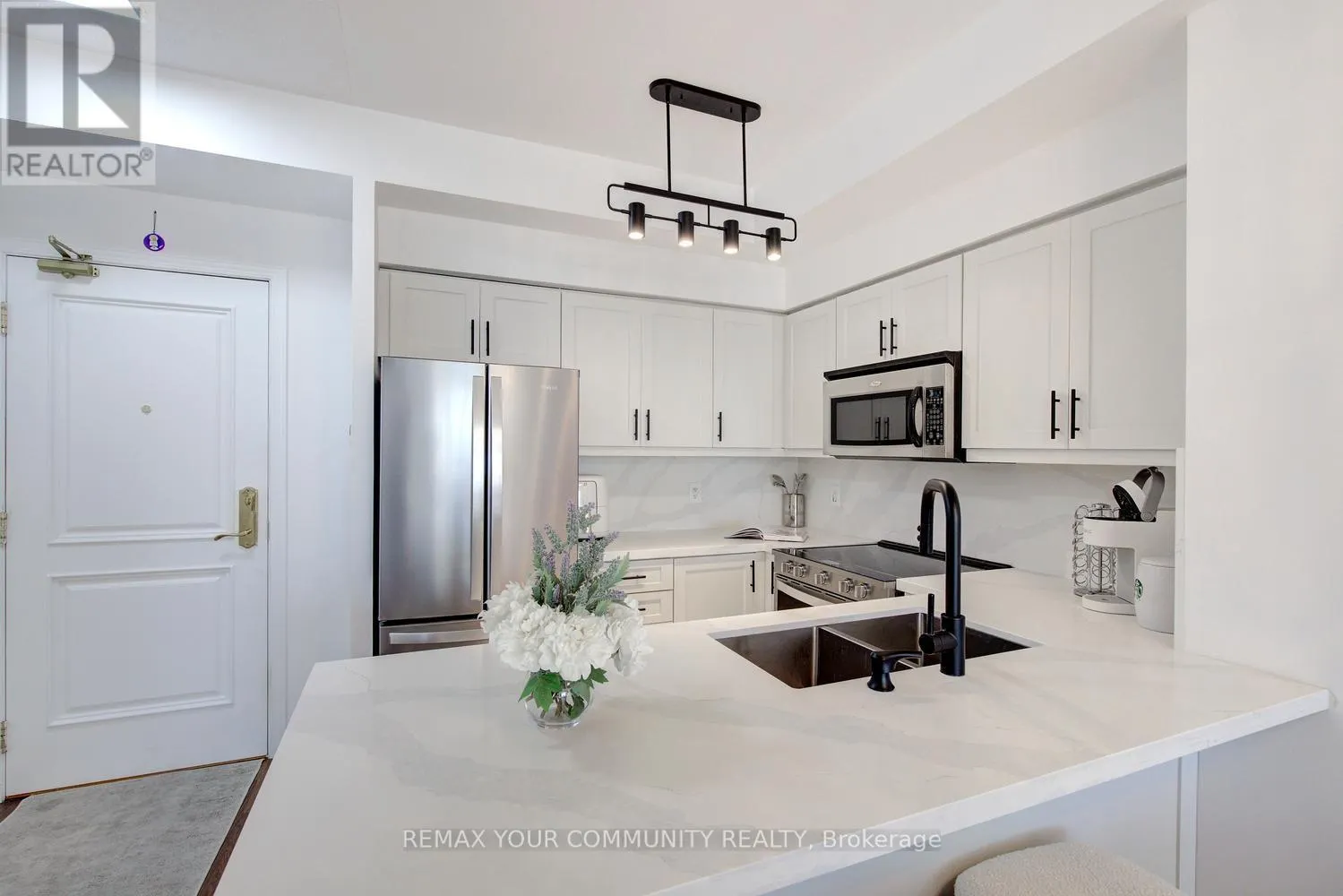 1502 - 9225 JANE STREET