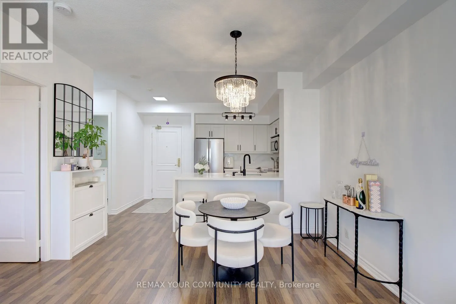 1502 - 9225 JANE STREET