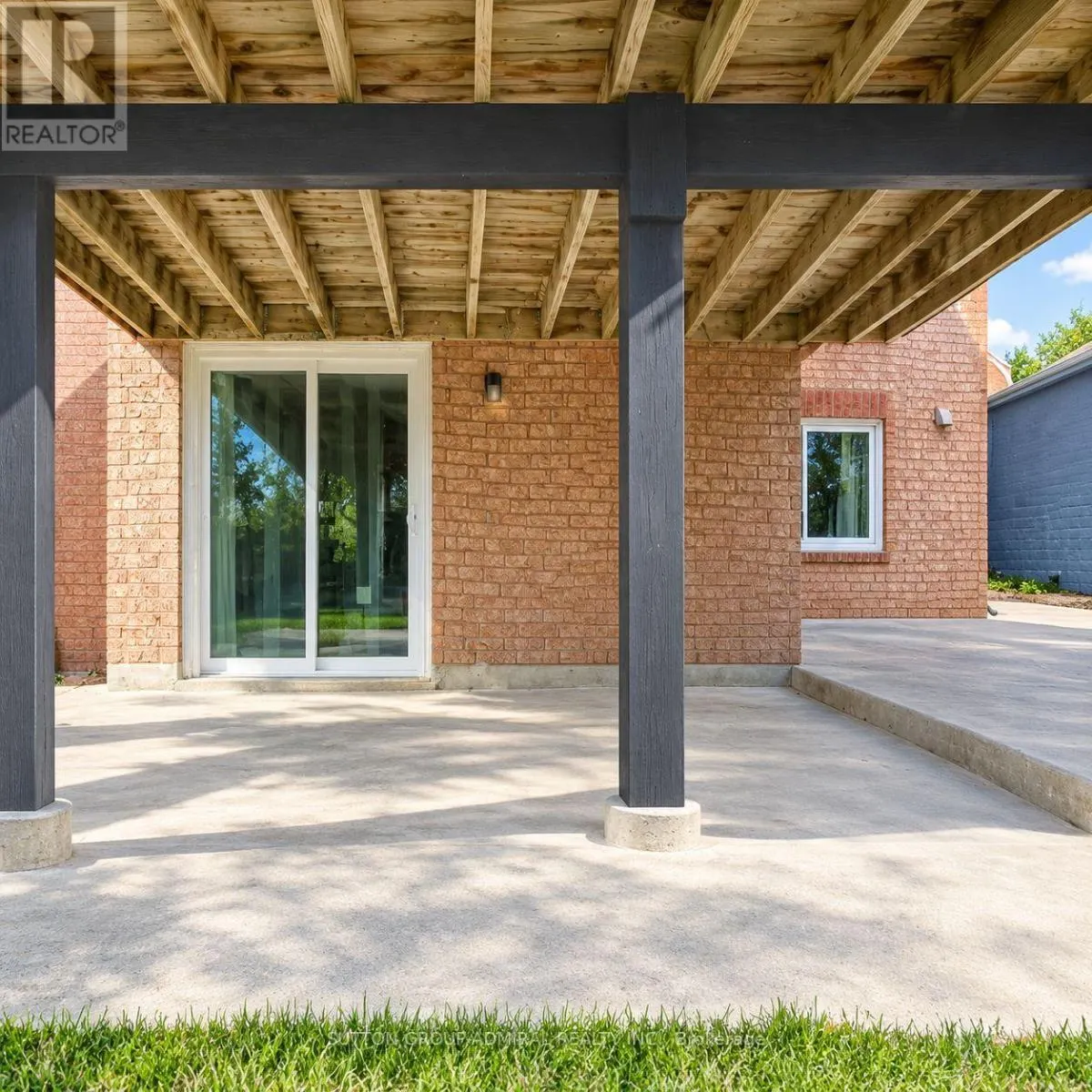 705 HAPPY VALE DRIVE