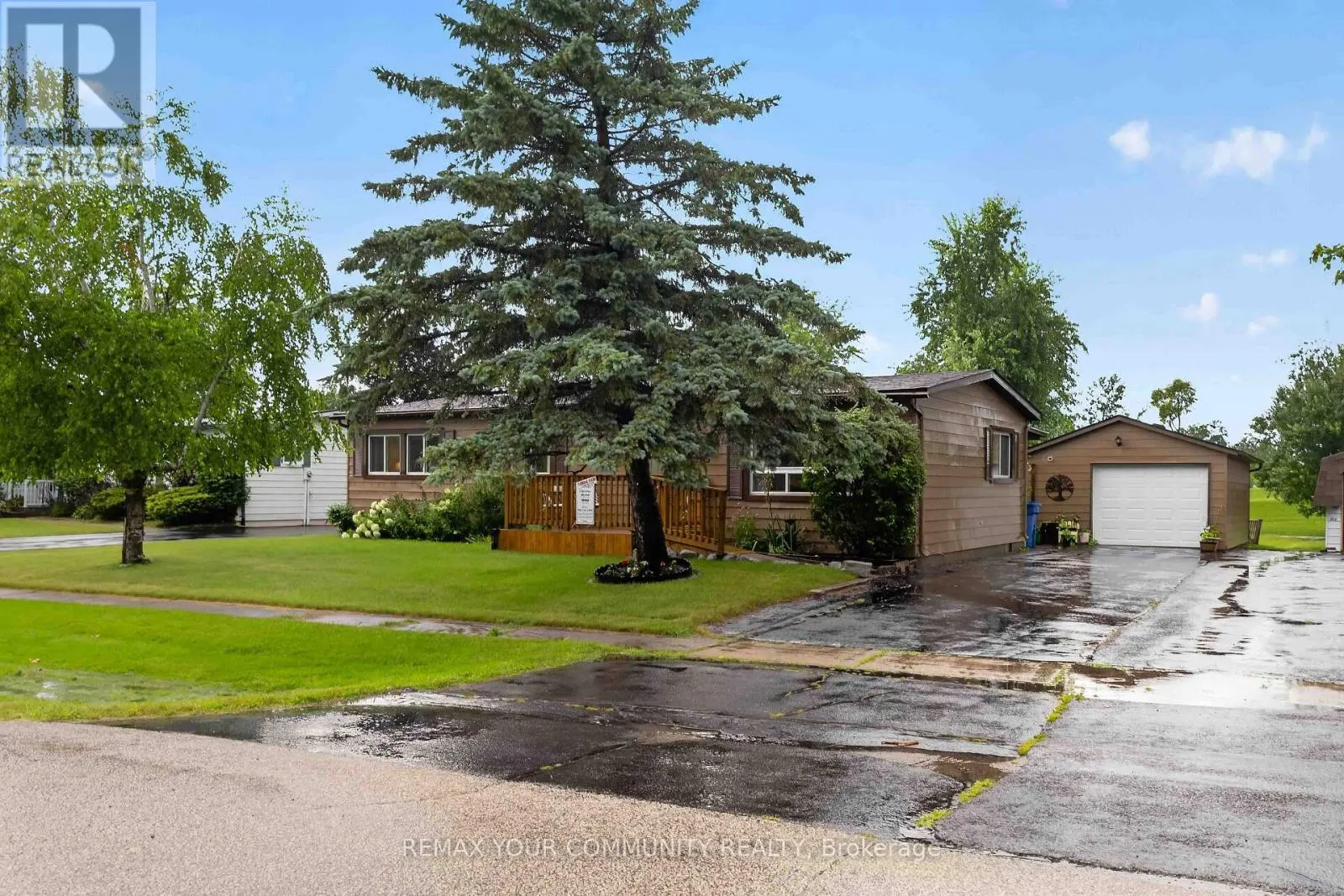 165 ROXANNA DRIVE