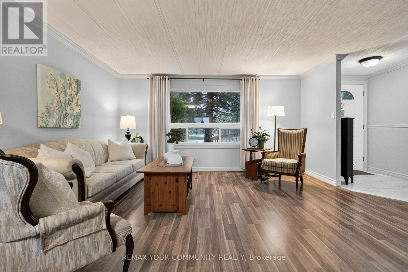 165 ROXANNA DRIVE