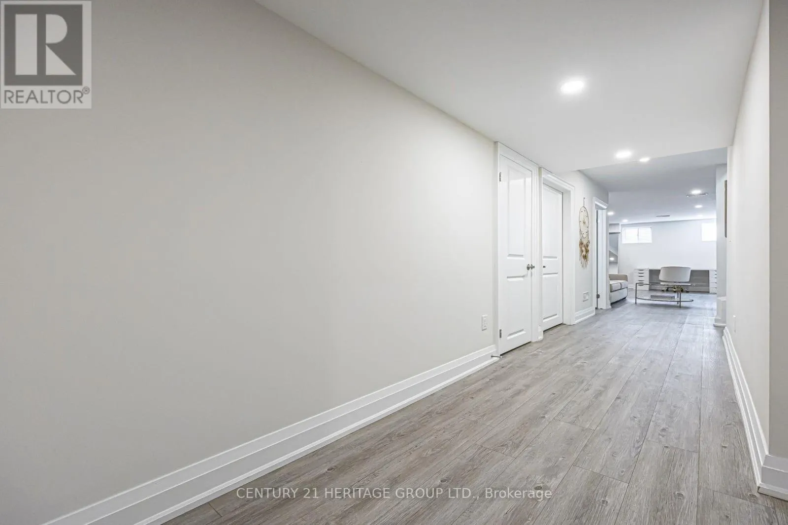 27 LOWTHER AVENUE