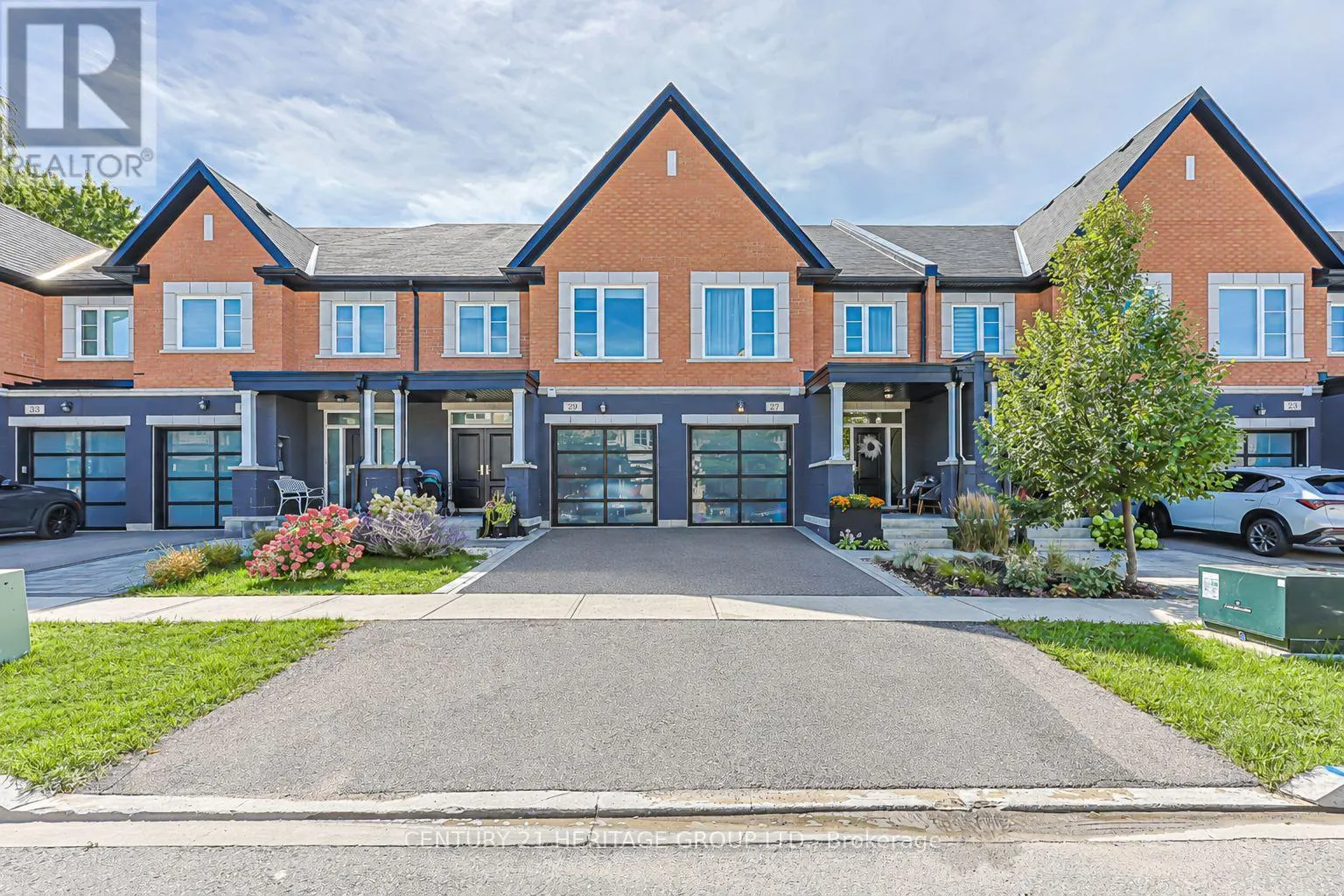 27 LOWTHER AVENUE