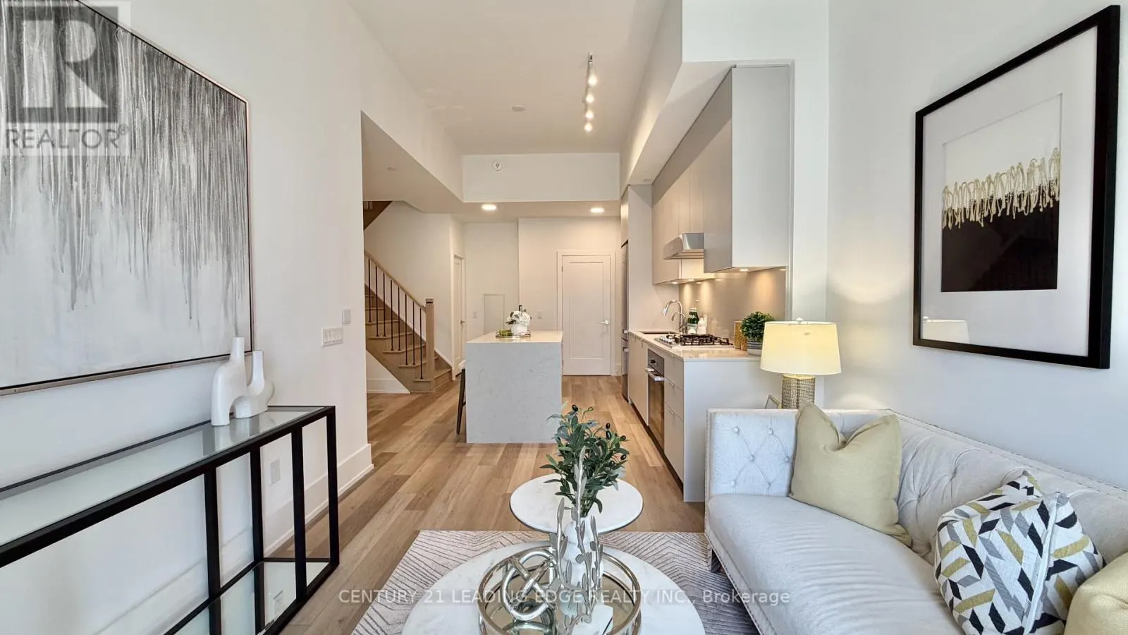 133 - 8 CEDARLAND DRIVE