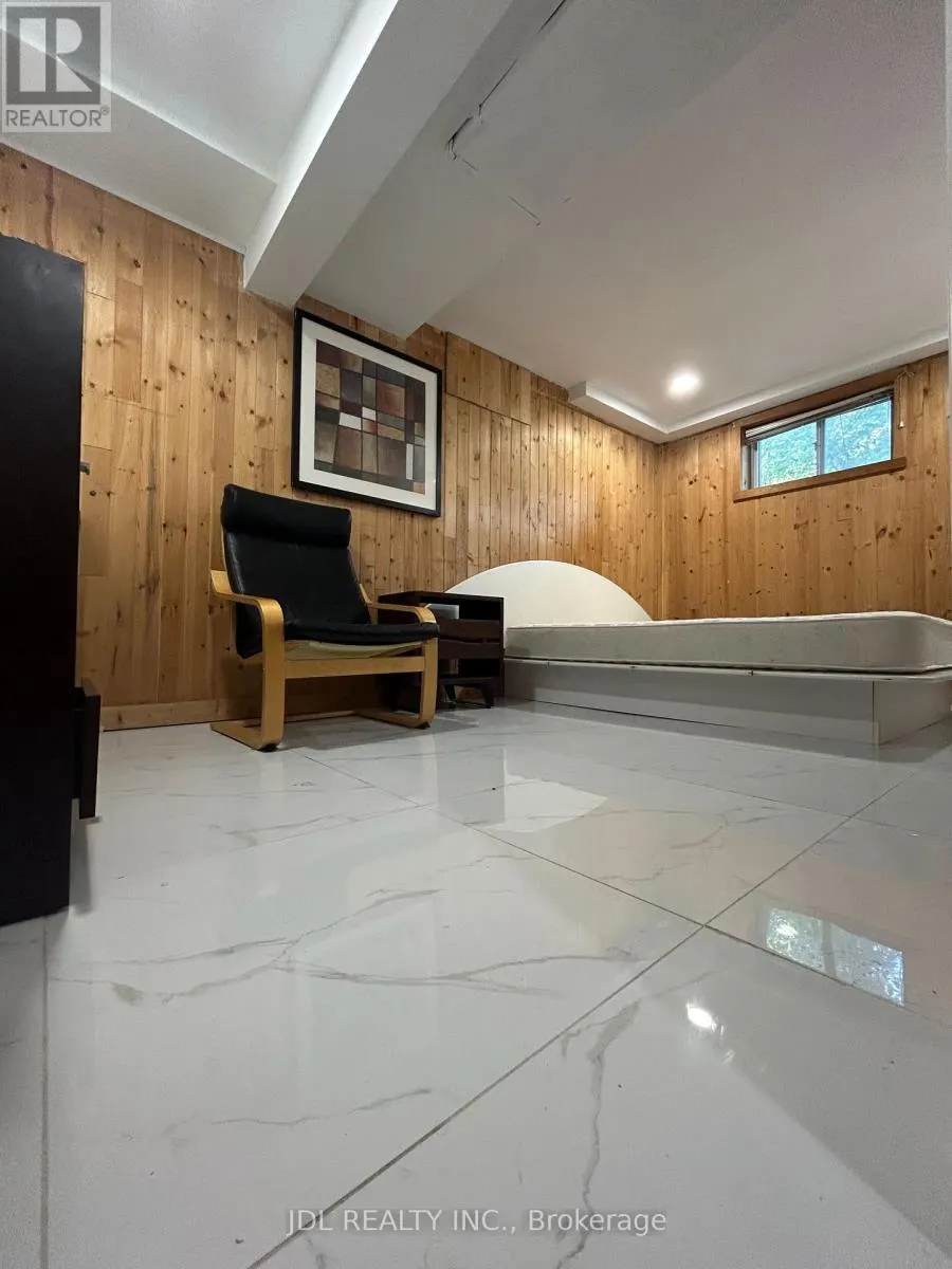 RENOVATED BEDROOM BSMT - 110 ROBINSON ST STREET