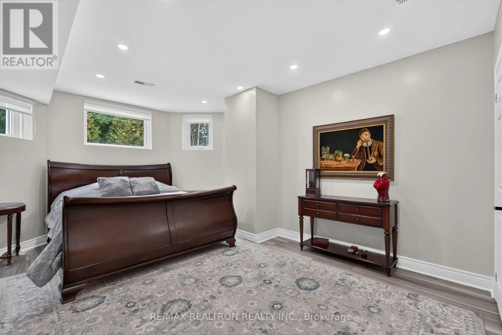 37 OFFORD CRESCENT