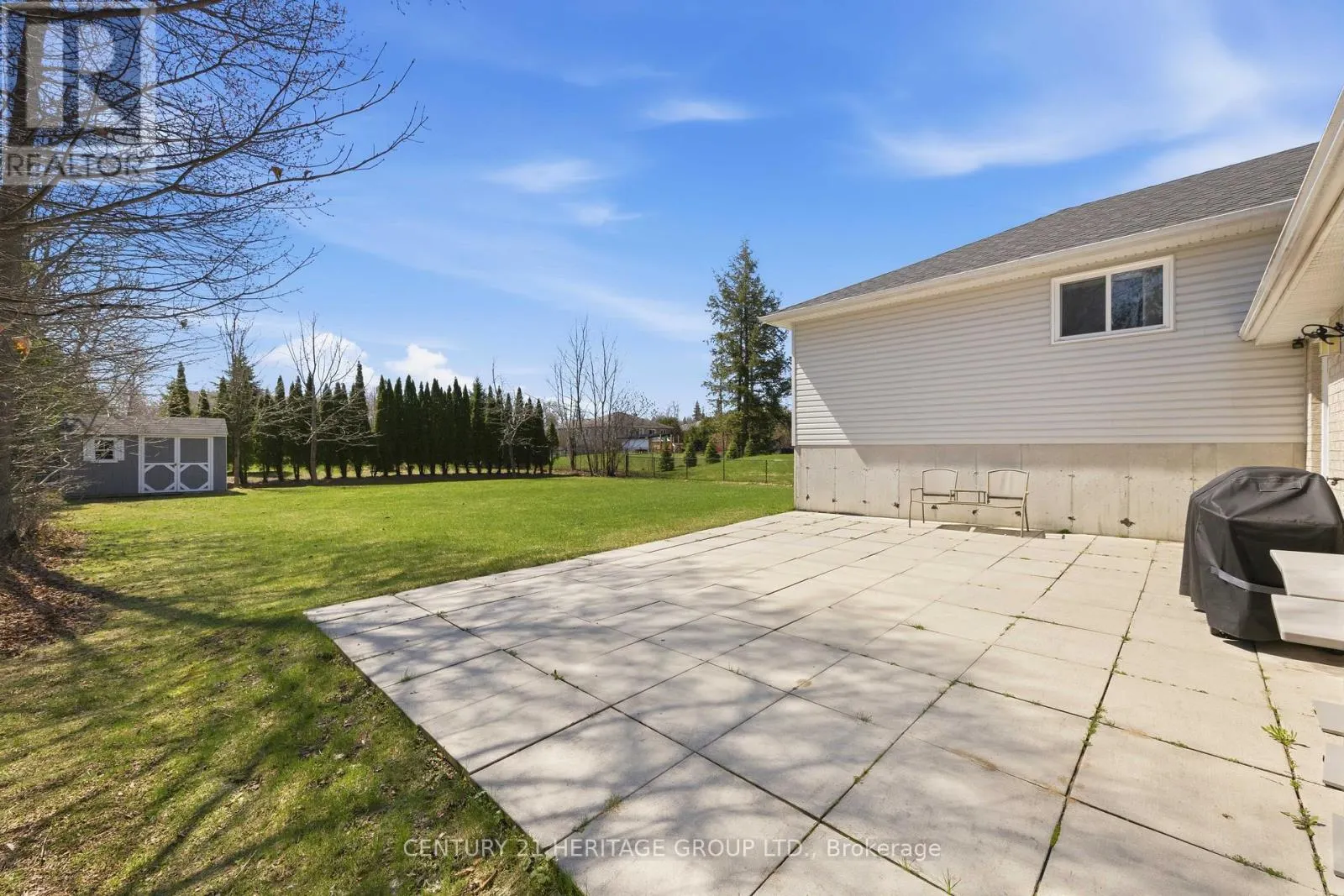 27 CREEK DRIVE