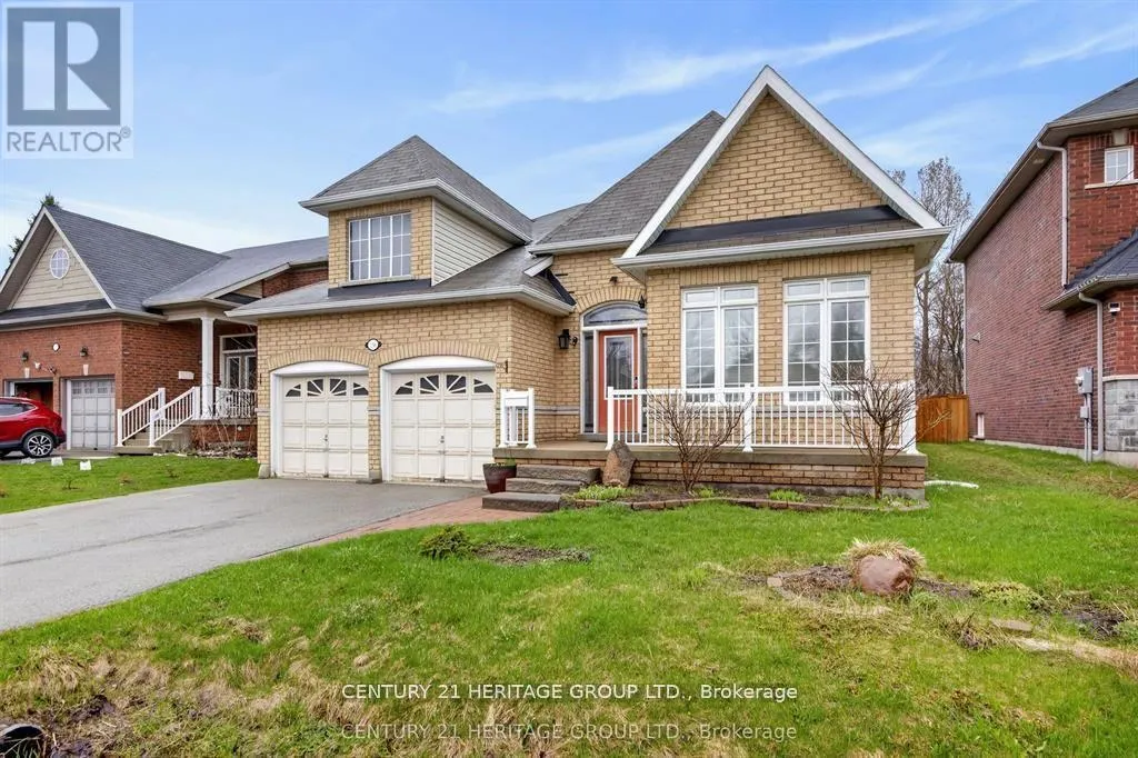 136 RIVEREDGE DRIVE