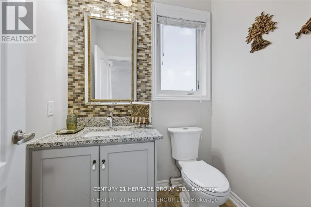 136 RIVEREDGE DRIVE