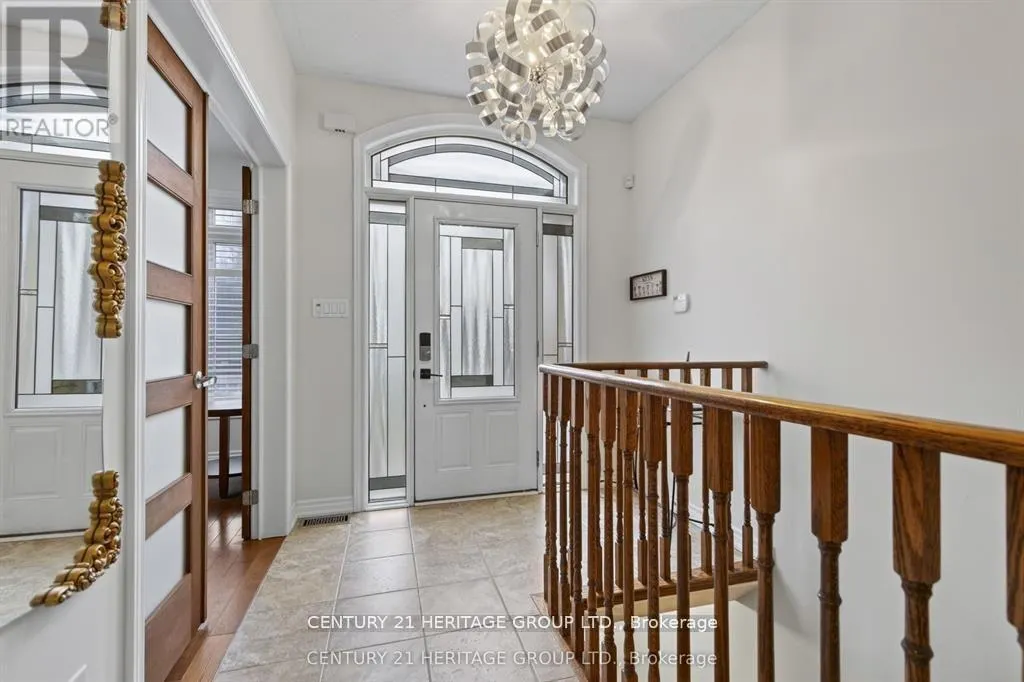 136 RIVEREDGE DRIVE
