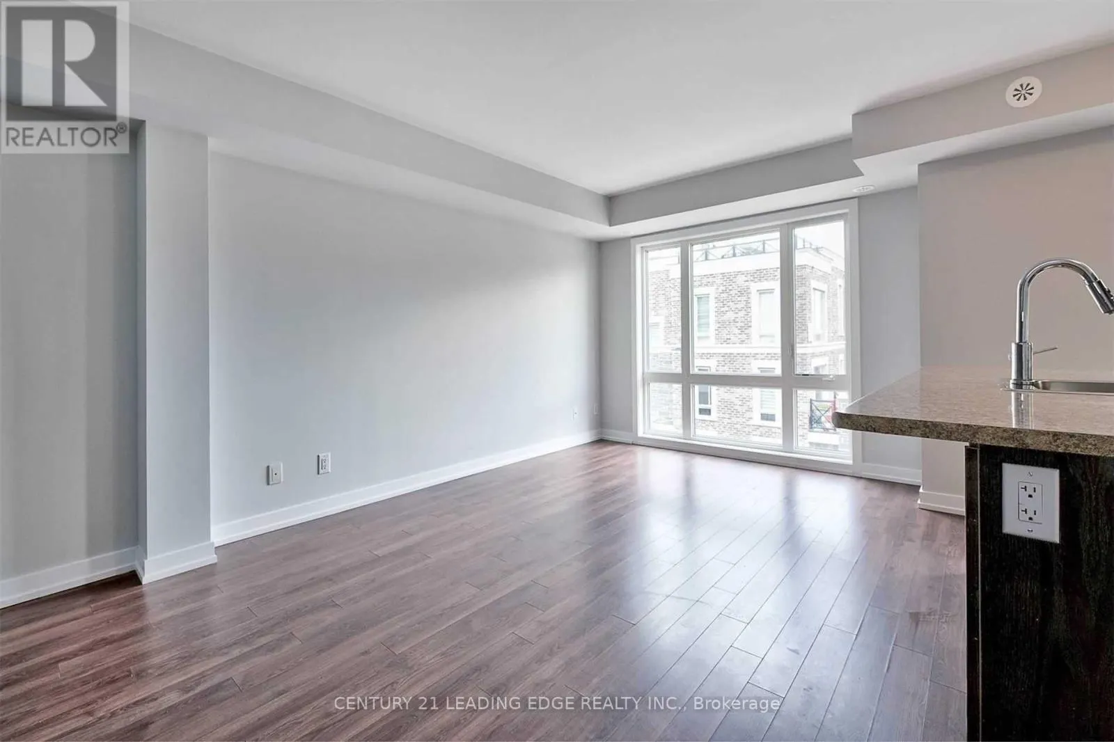 708 - 60 DUNSHEATH WAY