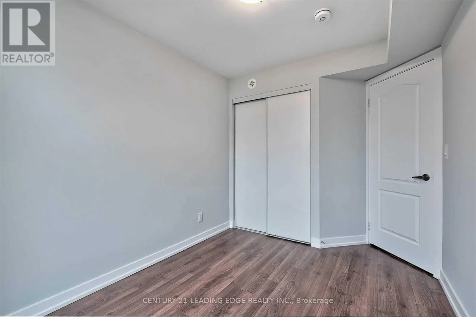 708 - 60 DUNSHEATH WAY