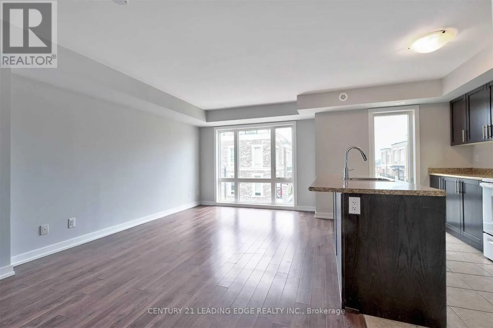 708 - 60 DUNSHEATH WAY