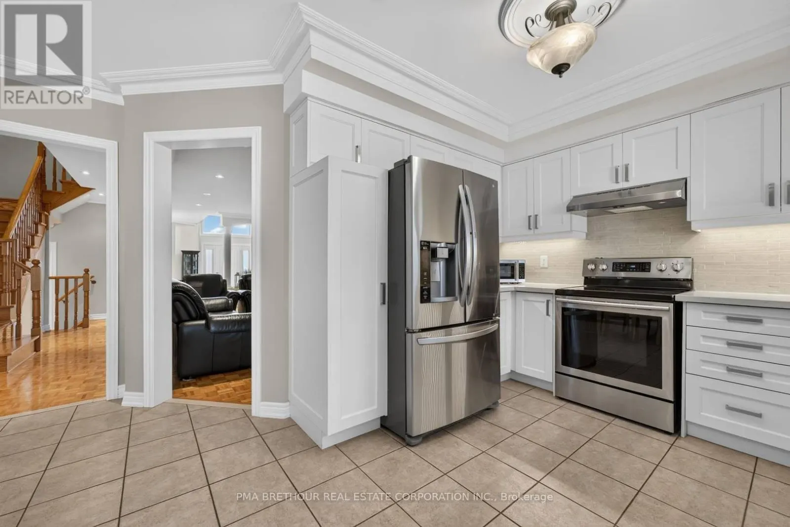 70 CASTILLIAN DRIVE