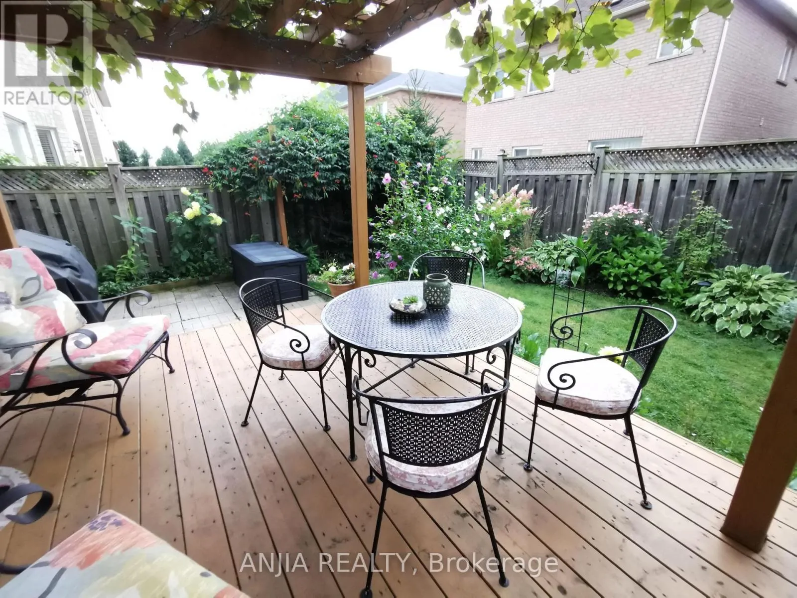 316 MINGAY AVENUE