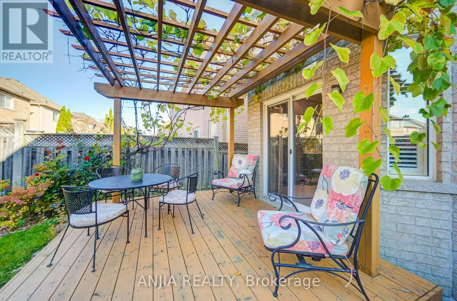 316 MINGAY AVENUE
