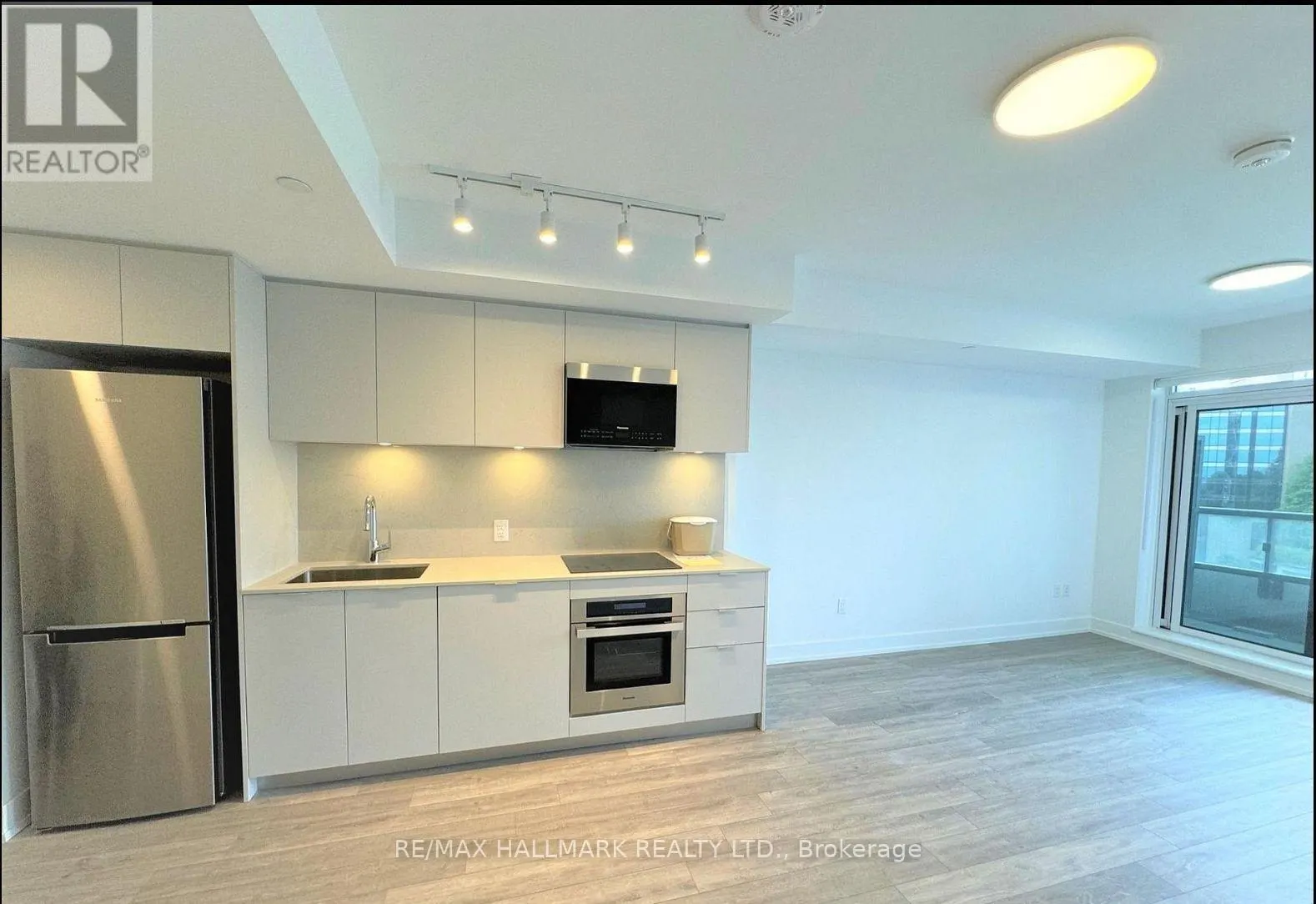 1211 - 9 CLEGG ROAD