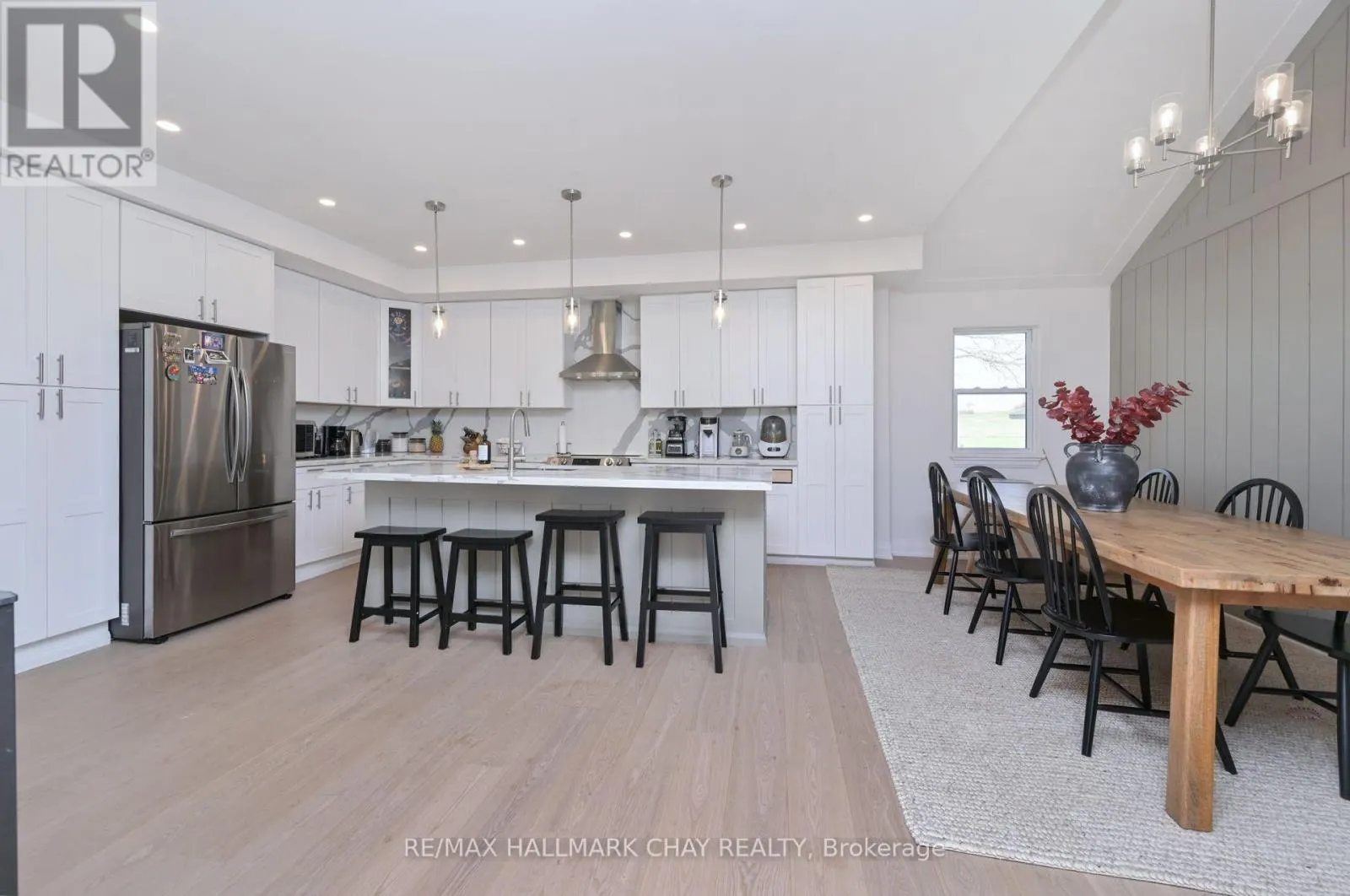 5445 CONCESSION RD 6