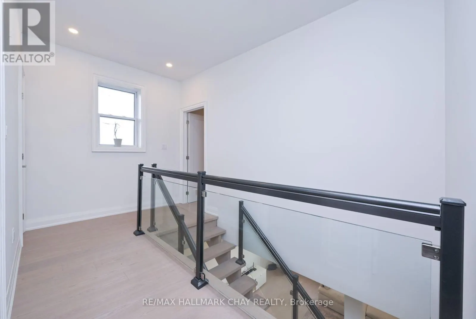 5445 CONCESSION RD 6