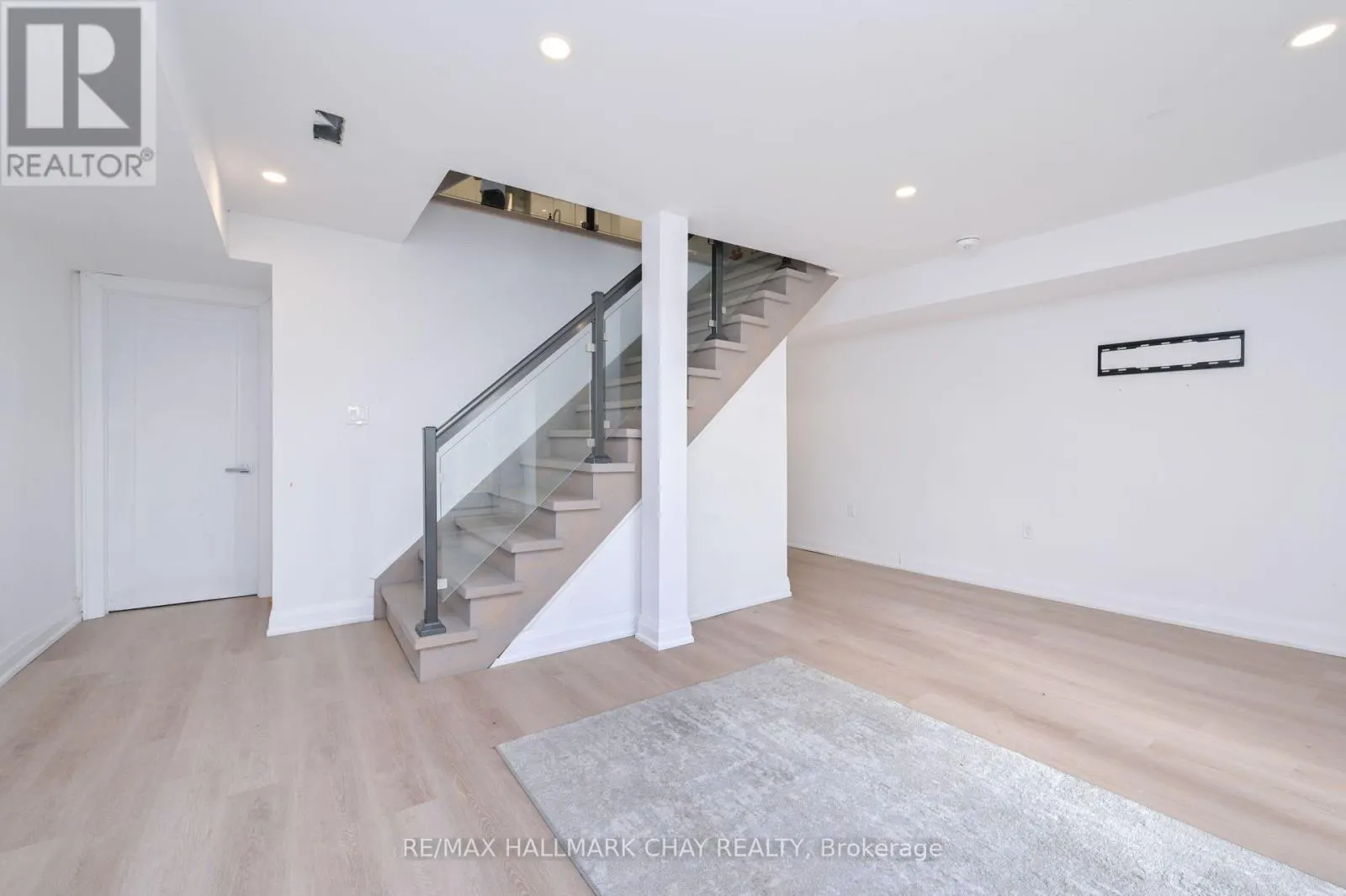 5445 CONCESSION RD 6
