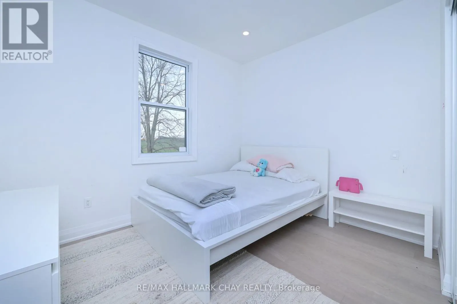 5445 CONCESSION RD 6