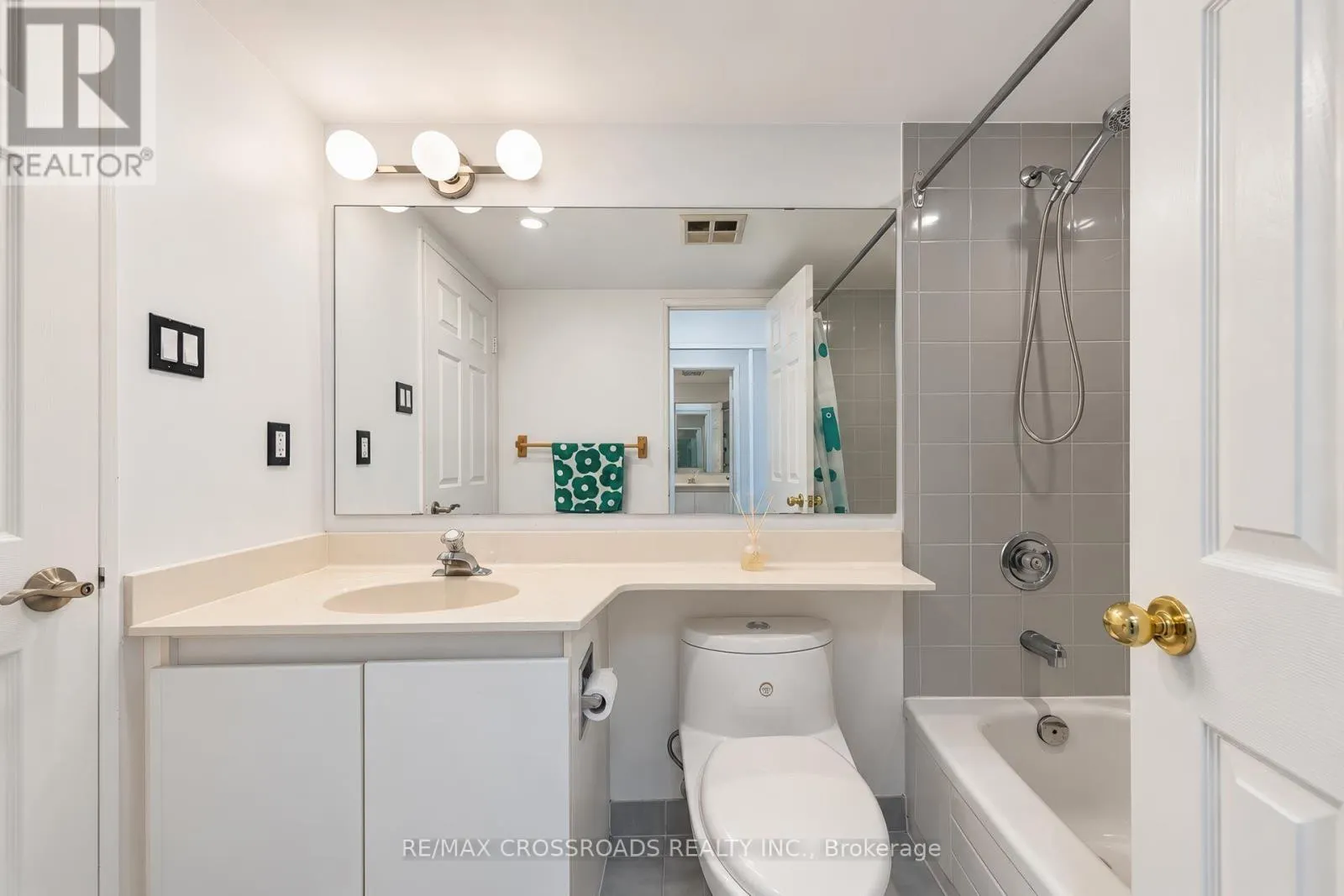 1308 - 7825 BAYVIEW AVENUE