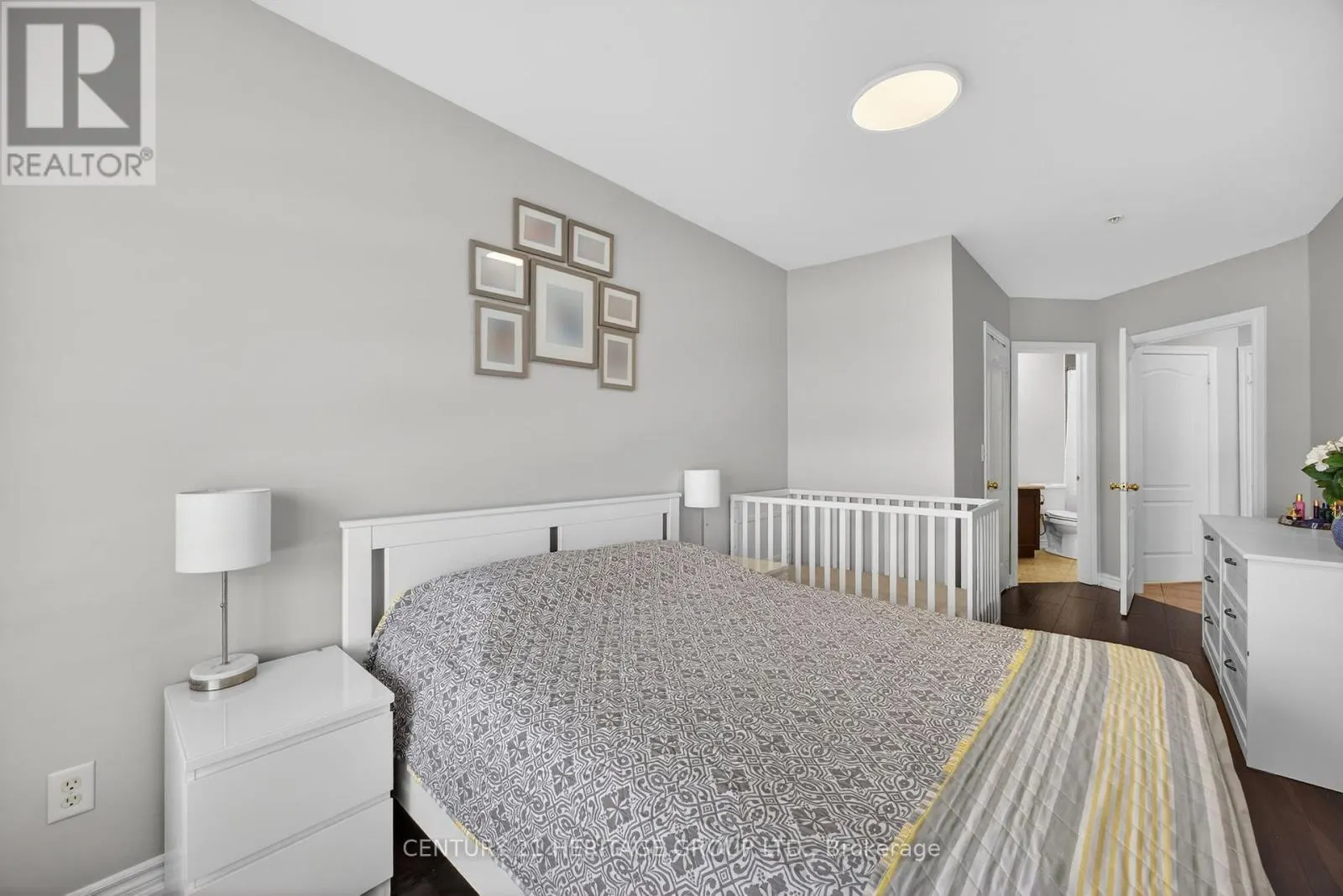 214 - 112 SIMCOE ROAD